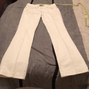 White signature Levi’s boot cut jeans